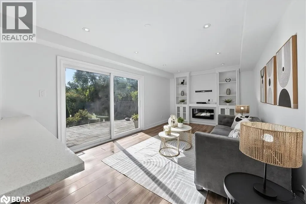 7 GRIST MILL Road E