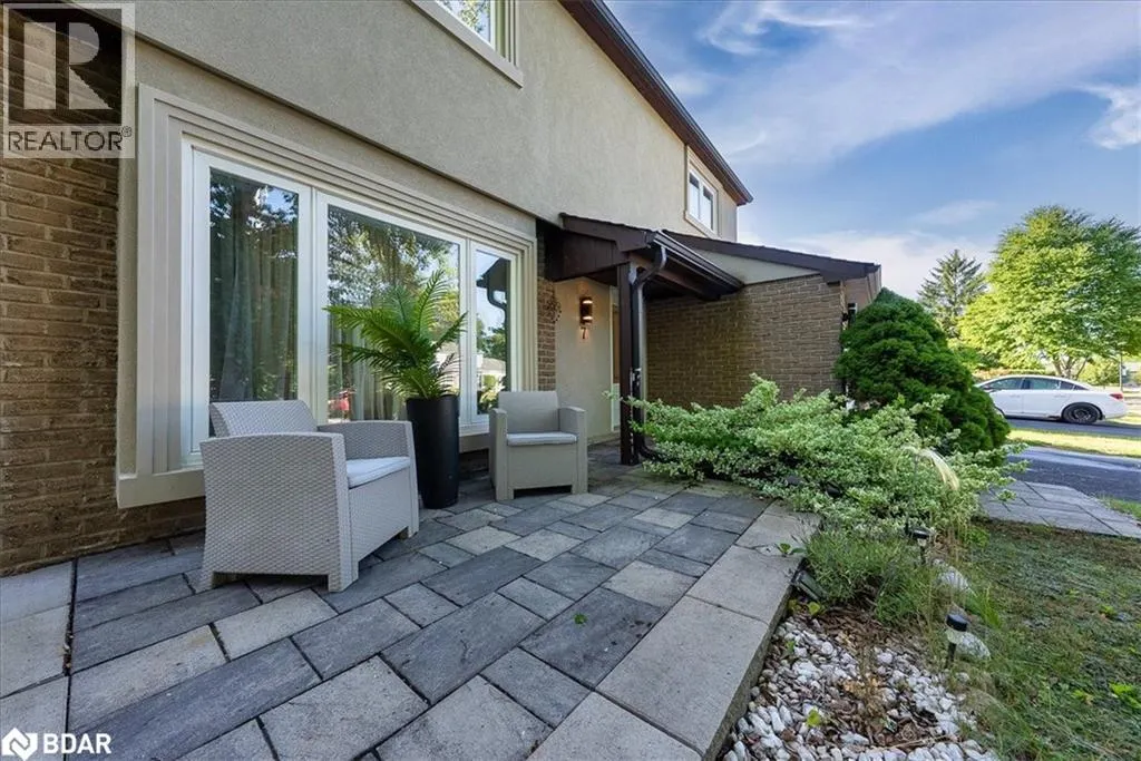 7 GRIST MILL Road E