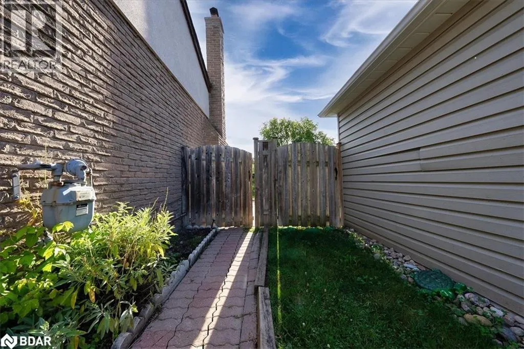 7 GRIST MILL Road E