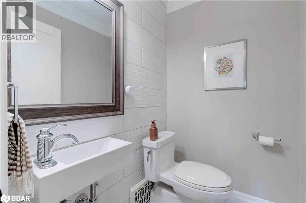 41 FAIRWOOD Place E