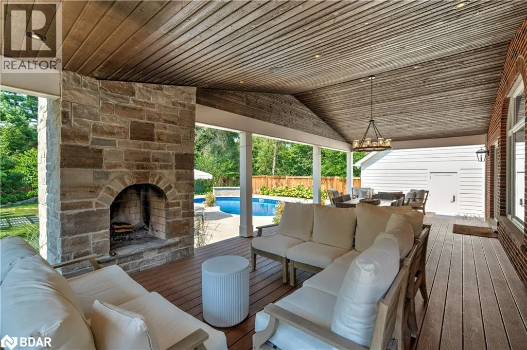 41 FAIRWOOD Place E