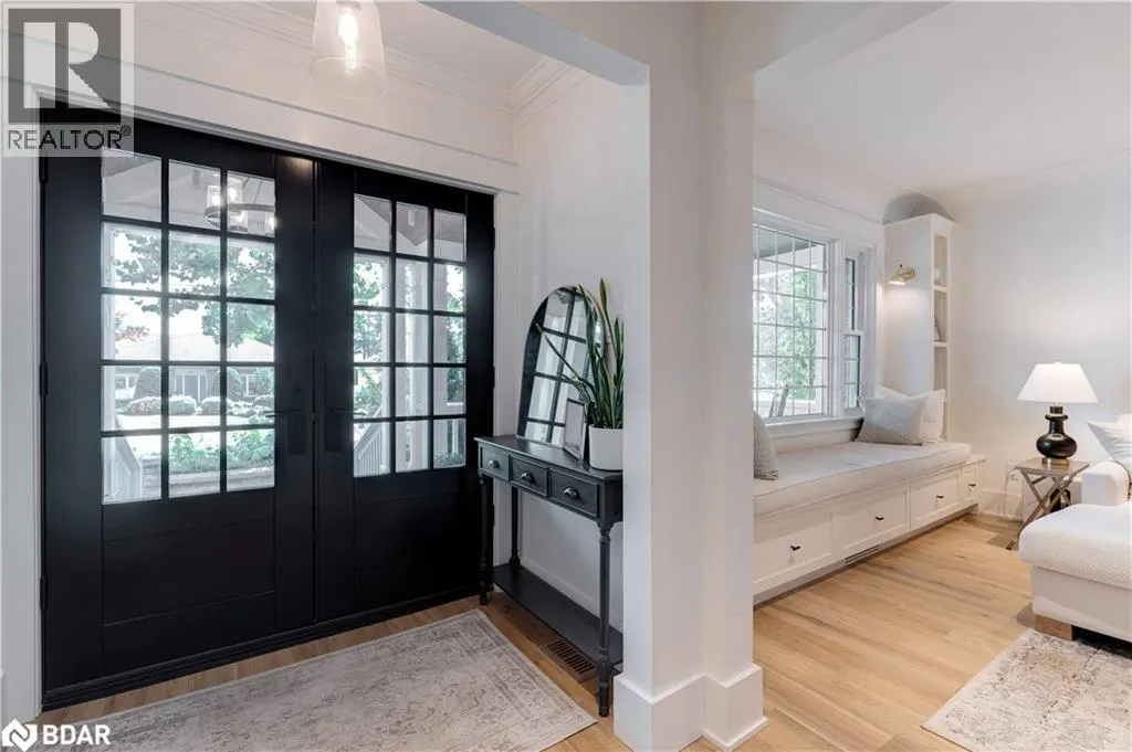 41 FAIRWOOD Place E