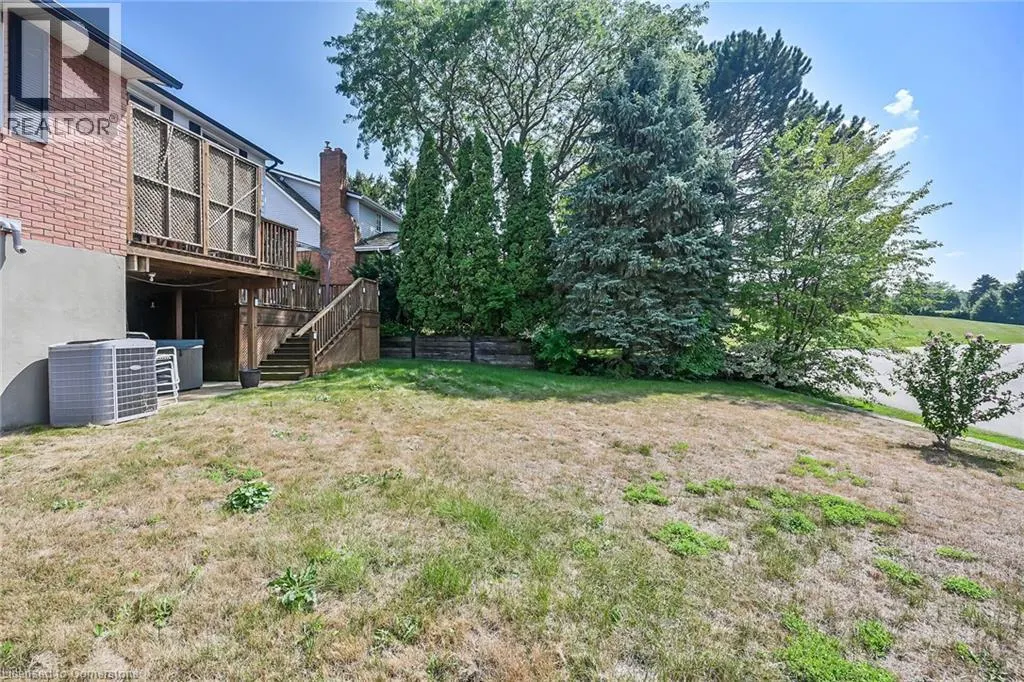 30 CARRIAGE Road