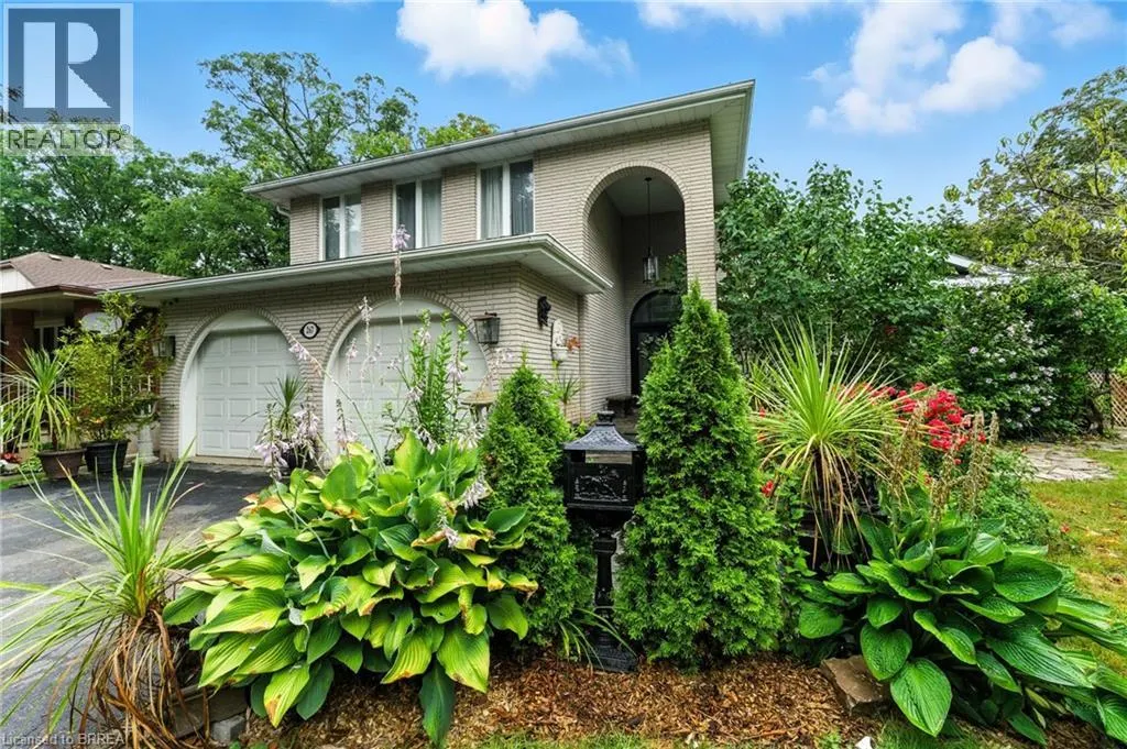 267 MEMORIAL Drive