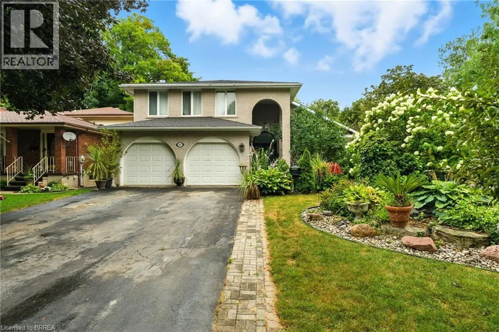 267 MEMORIAL Drive