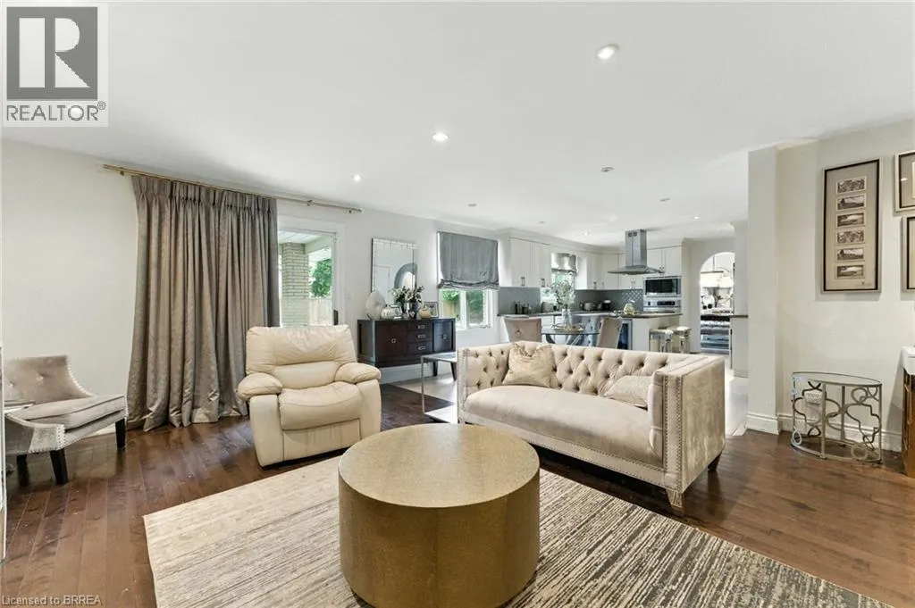267 MEMORIAL Drive