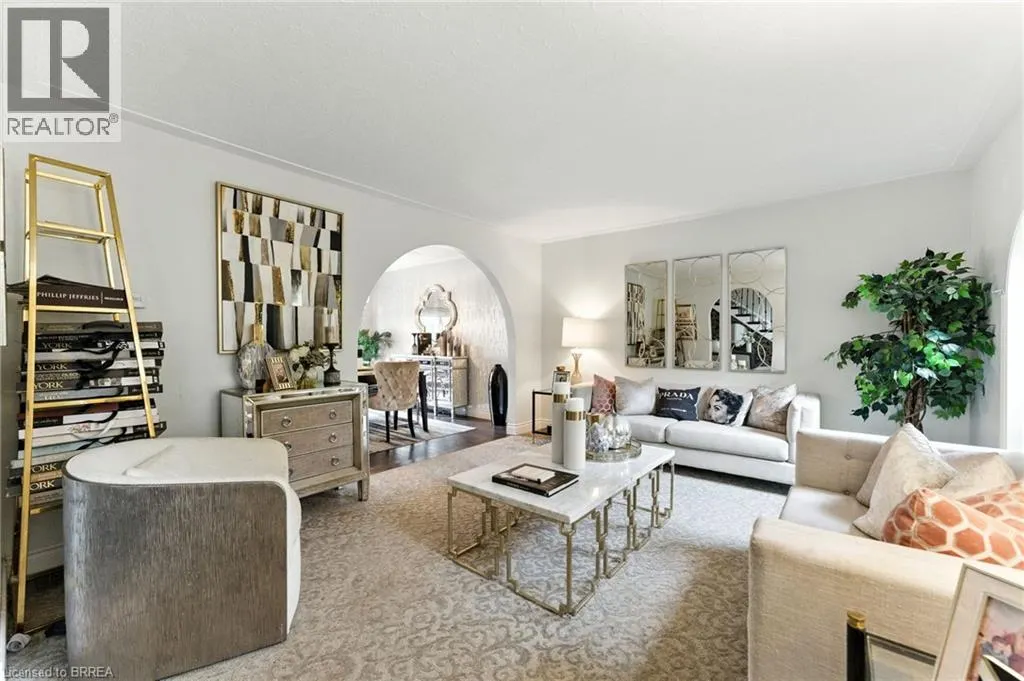 267 MEMORIAL Drive