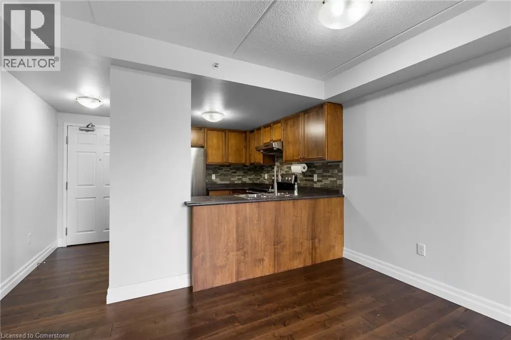 67 KINGSBURY Square Unit# 307, #307