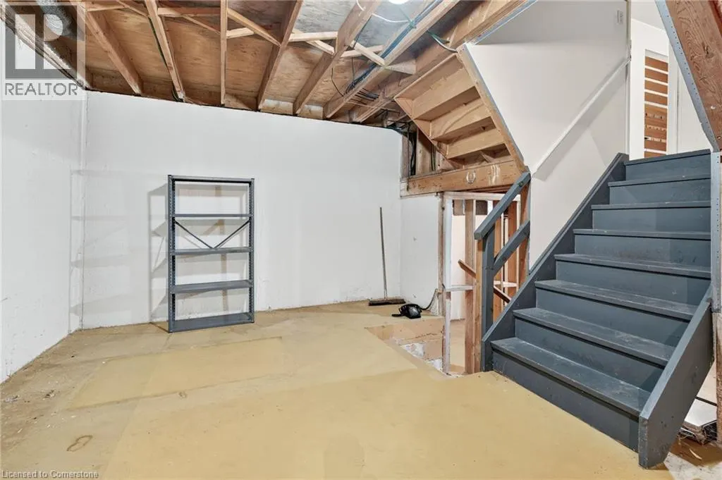 2280 MANSFIELD Drive