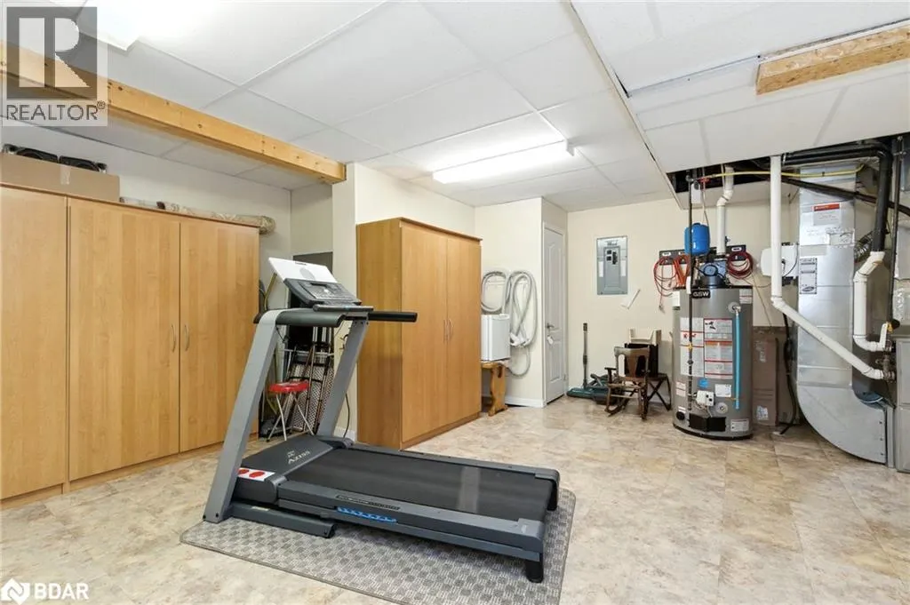32 VALLEYCREST Drive