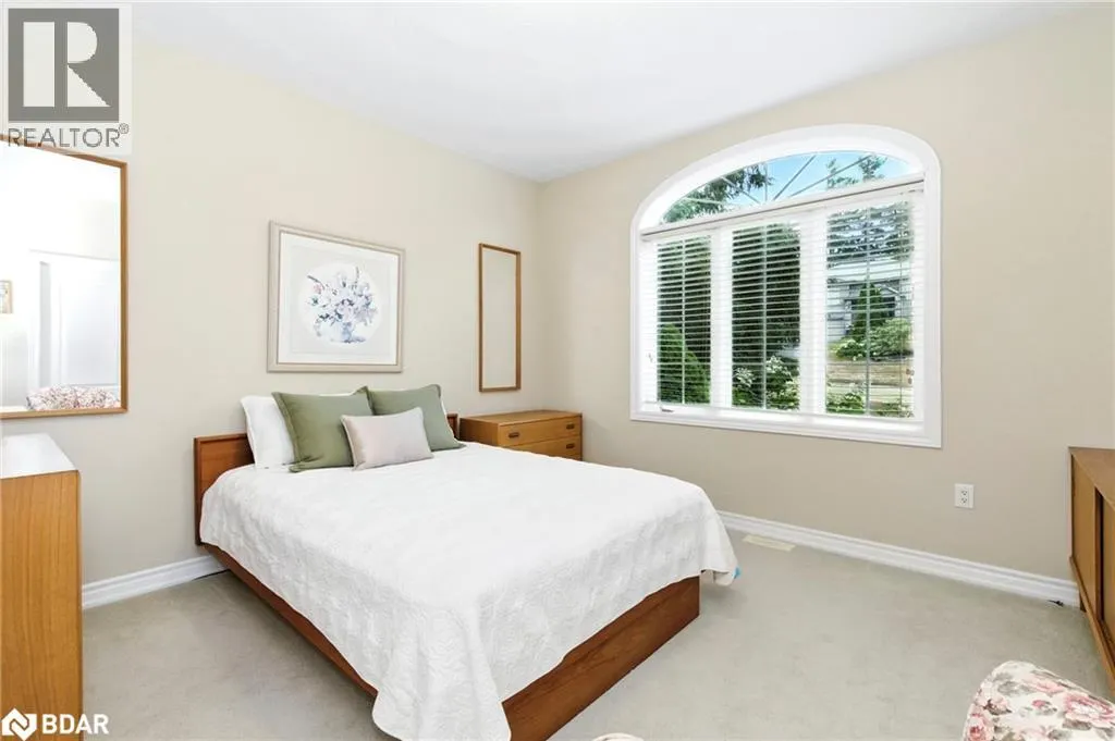 32 VALLEYCREST Drive