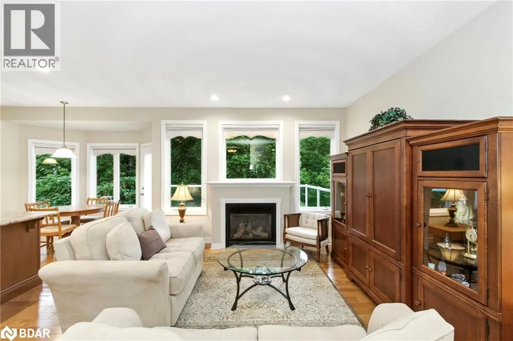 32 VALLEYCREST Drive