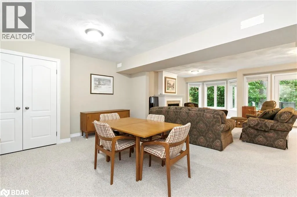 32 VALLEYCREST Drive