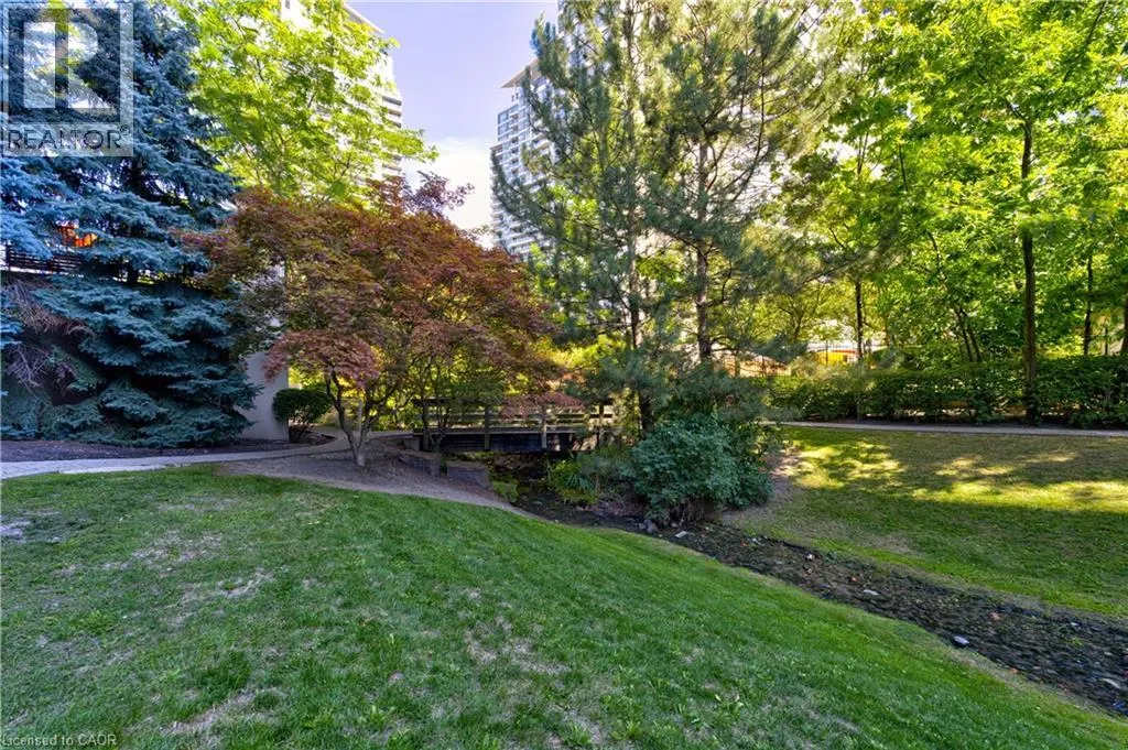 156 ENFIELD Place Unit# 1210, #1210