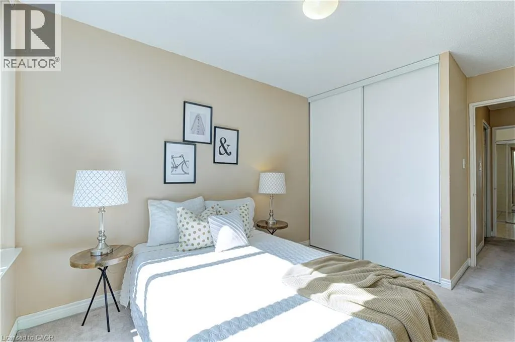156 ENFIELD Place Unit# 1210, #1210