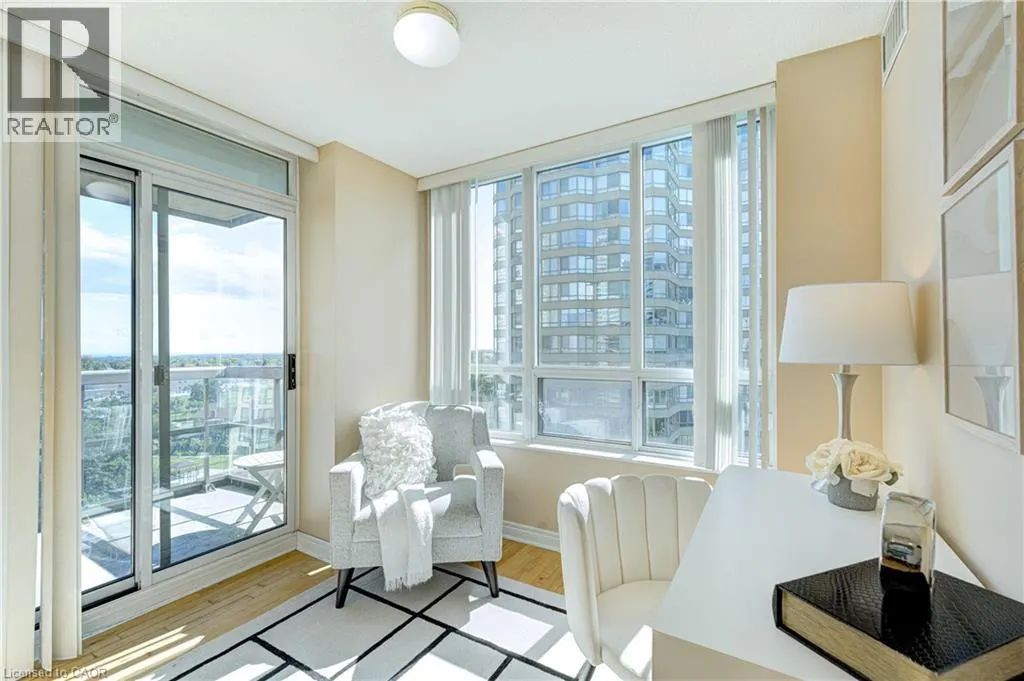 156 ENFIELD Place Unit# 1210, #1210