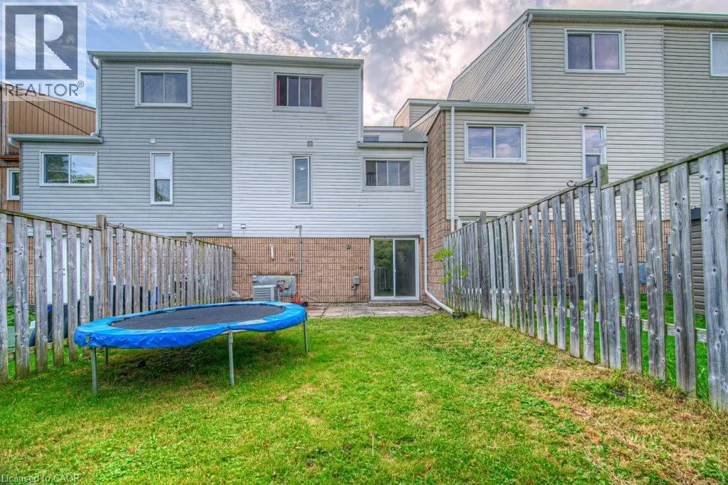 44 FROBISHER Court