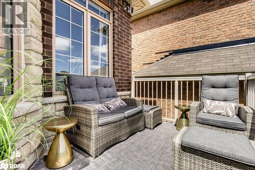 27 MUIRFIELD Drive