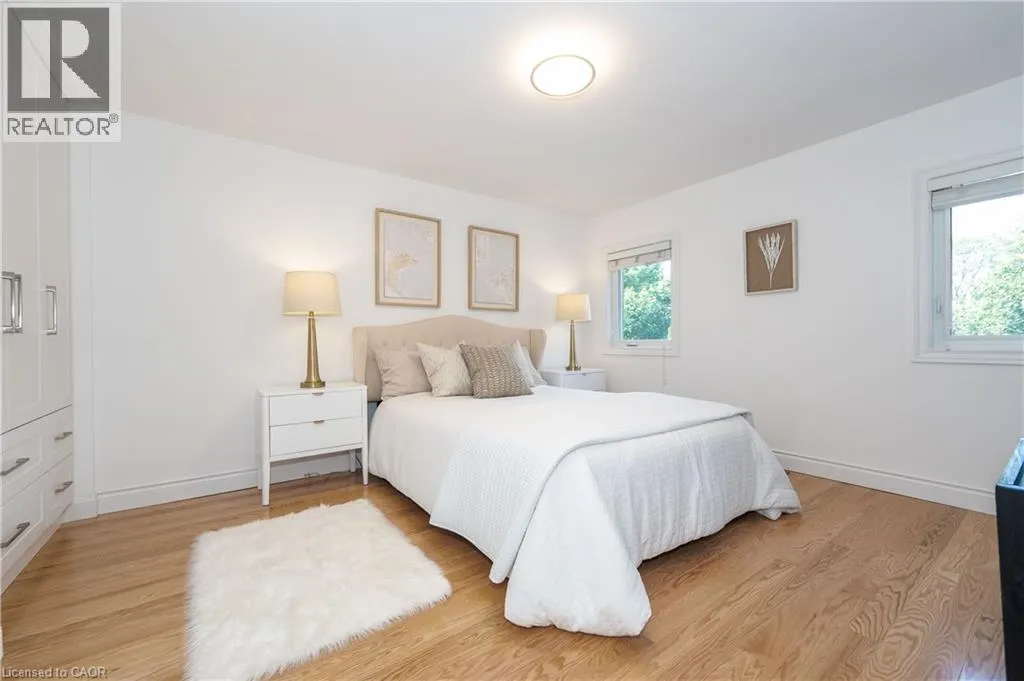 327 NORTHWOOD Drive