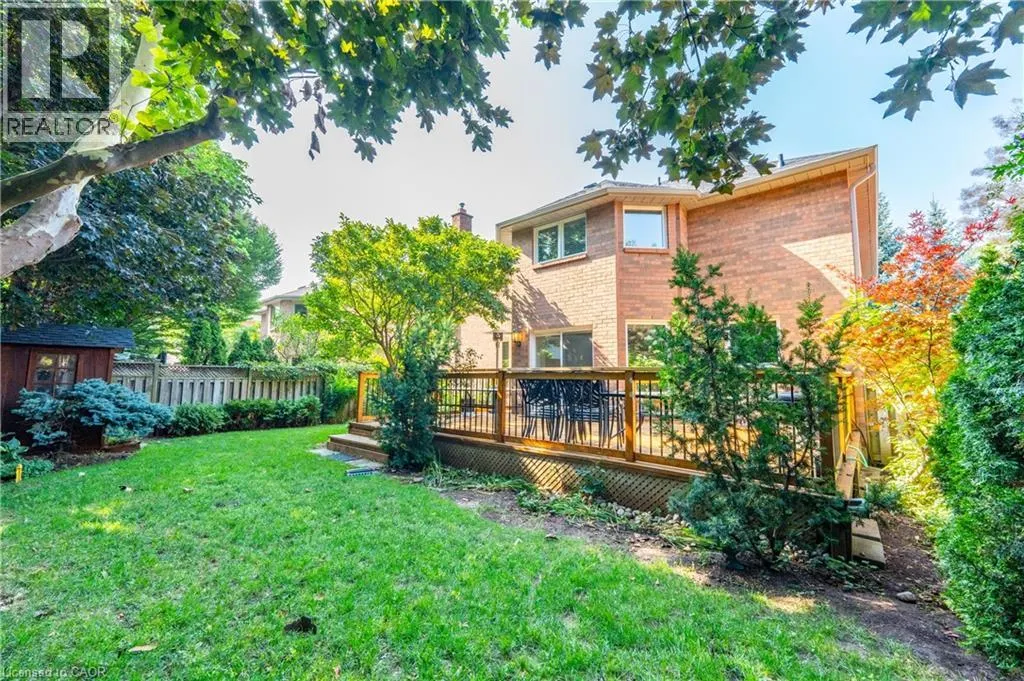 327 NORTHWOOD Drive