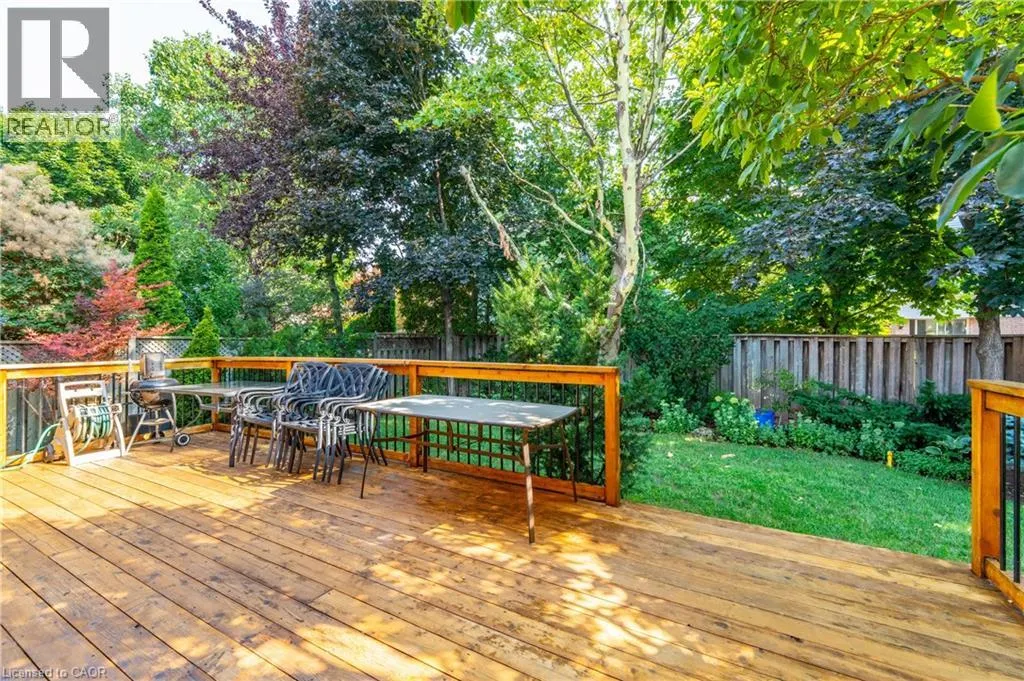 327 NORTHWOOD Drive