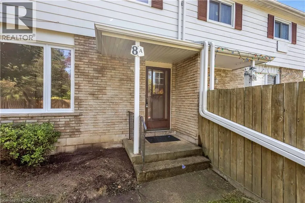 8 OAKHILL Drive Unit# A, #A