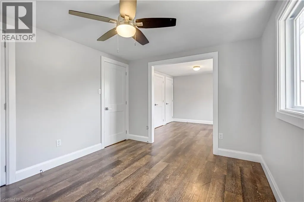 8 OAKHILL Drive Unit# A, #A