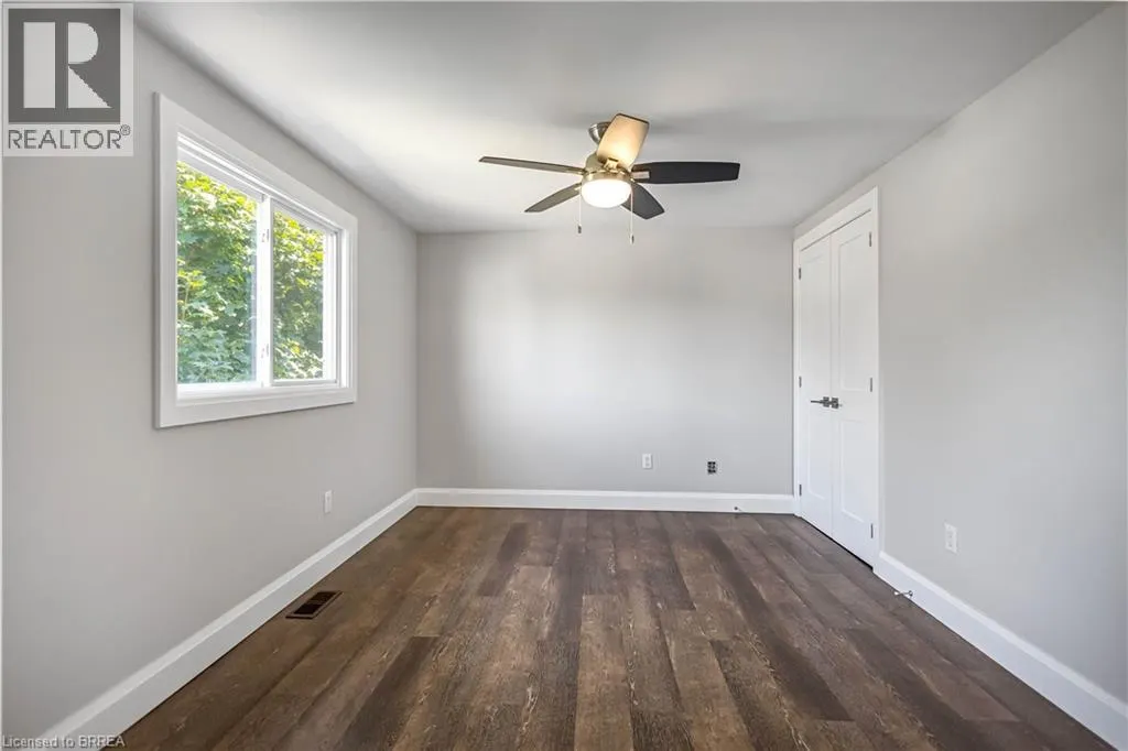8 OAKHILL Drive Unit# A, #A