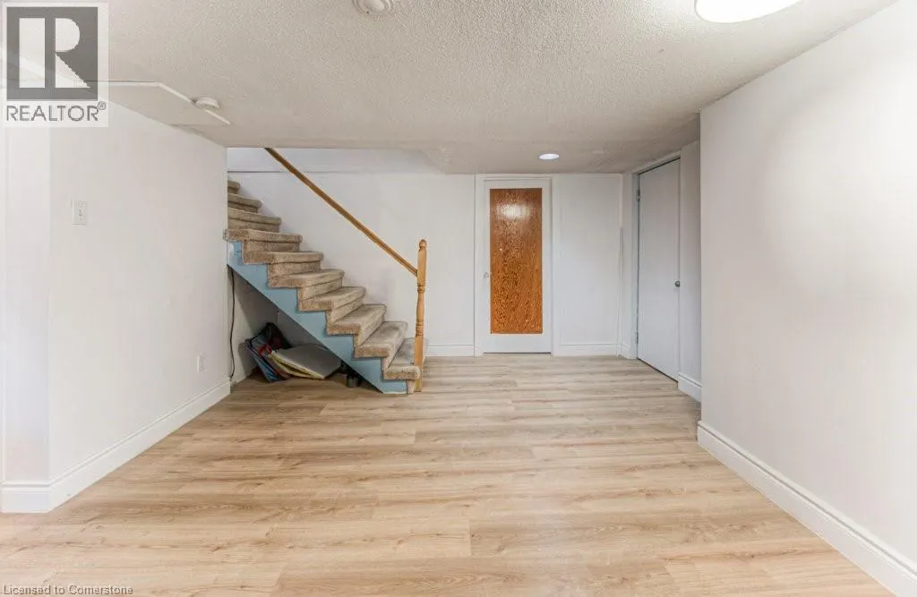 76 BRENTWOOD Avenue