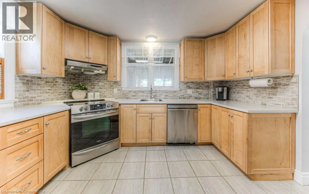 76 BRENTWOOD Avenue