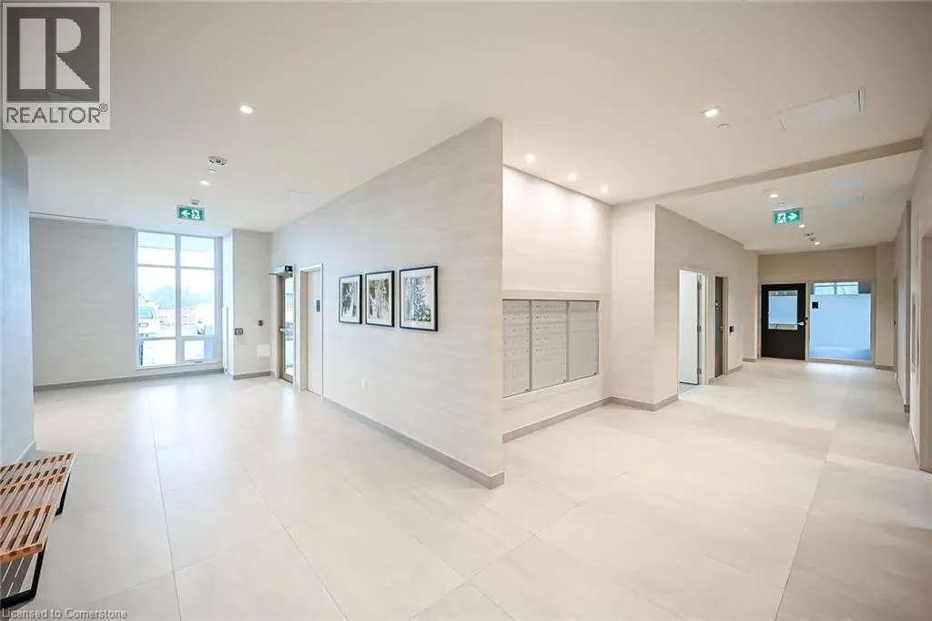 2750 KING Street E Unit# 706, #706