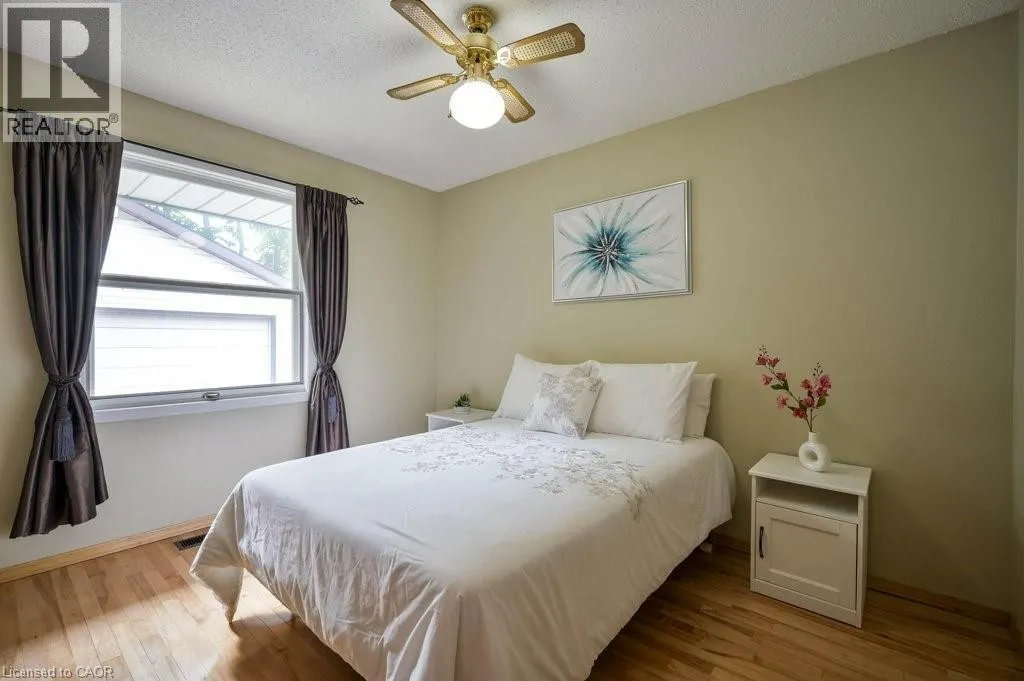 91 KIMBERLY Crescent