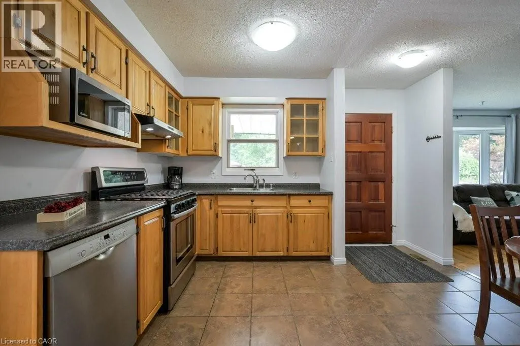 91 KIMBERLY Crescent