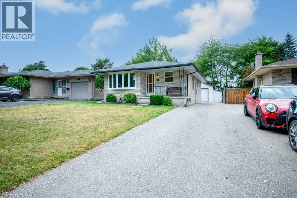 91 KIMBERLY Crescent