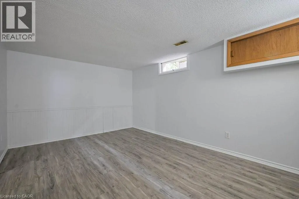 91 KIMBERLY Crescent