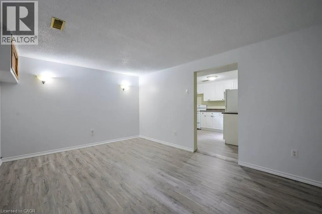 91 KIMBERLY Crescent