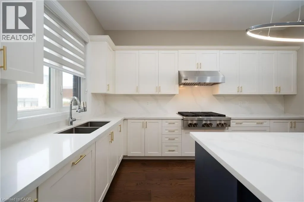 185 BURLOAK Drive