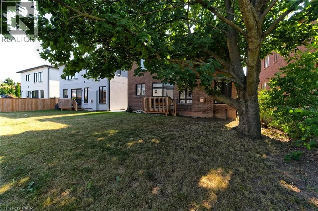 185 BURLOAK Drive