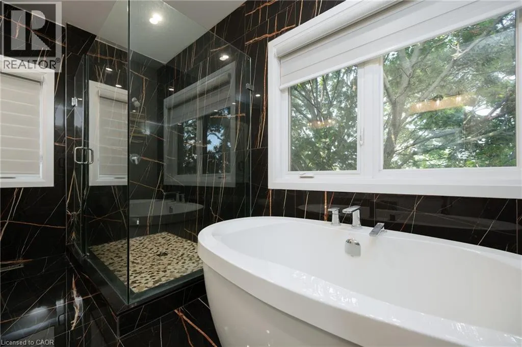 185 BURLOAK Drive