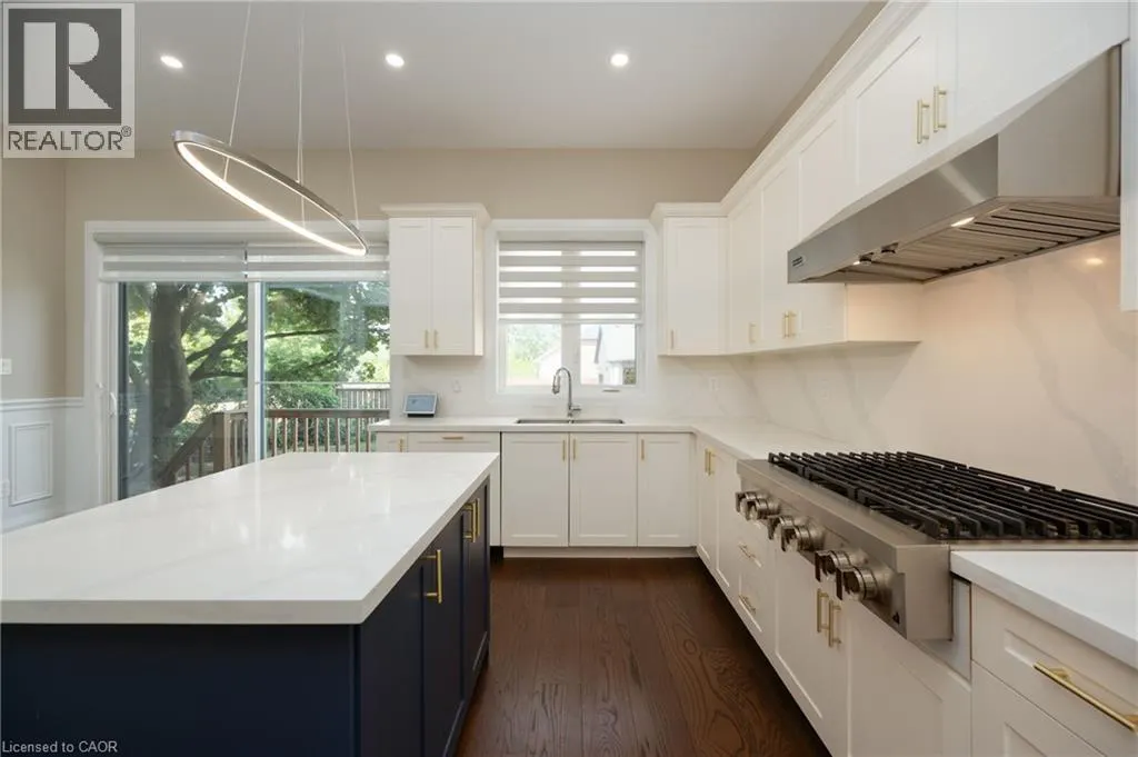 185 BURLOAK Drive