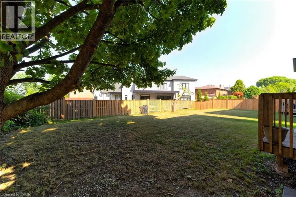 185 BURLOAK Drive