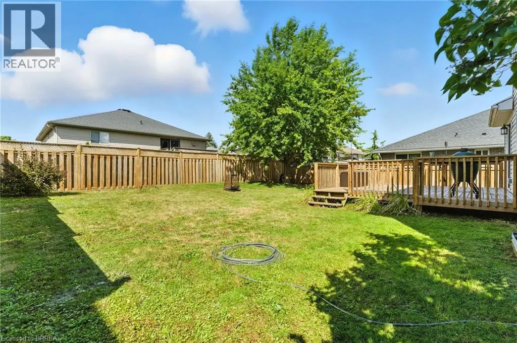 11 MACPHERSON Drive