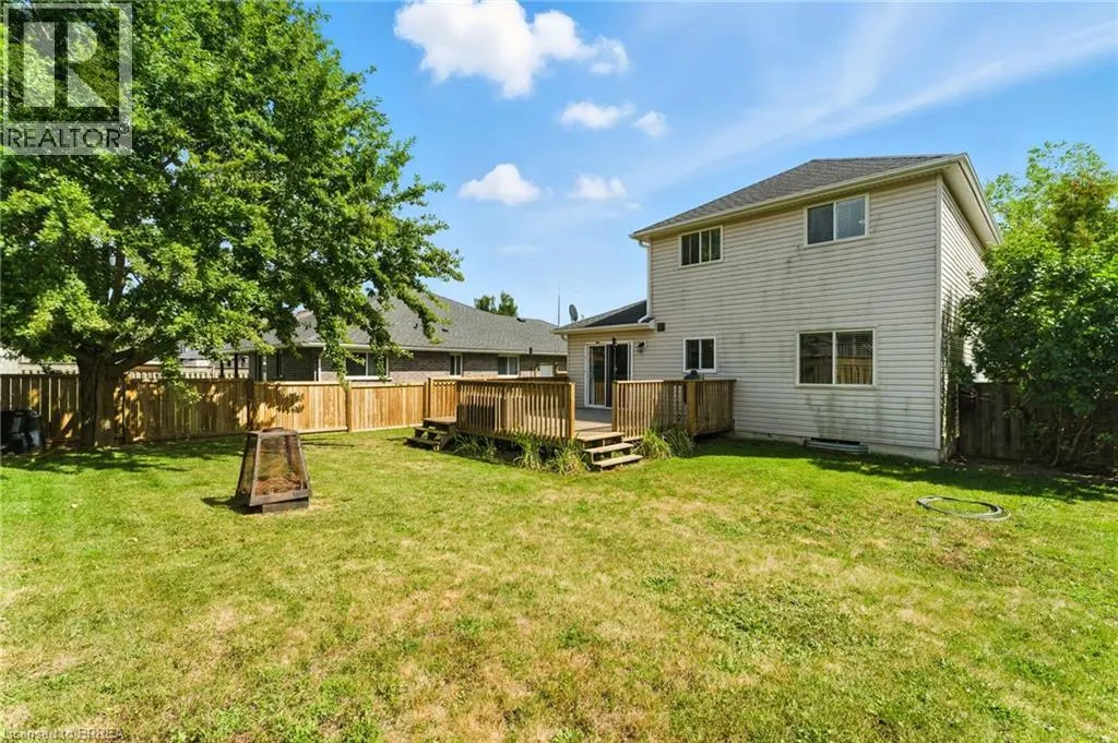 11 MACPHERSON Drive