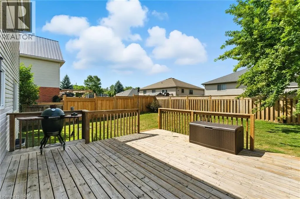 11 MACPHERSON Drive