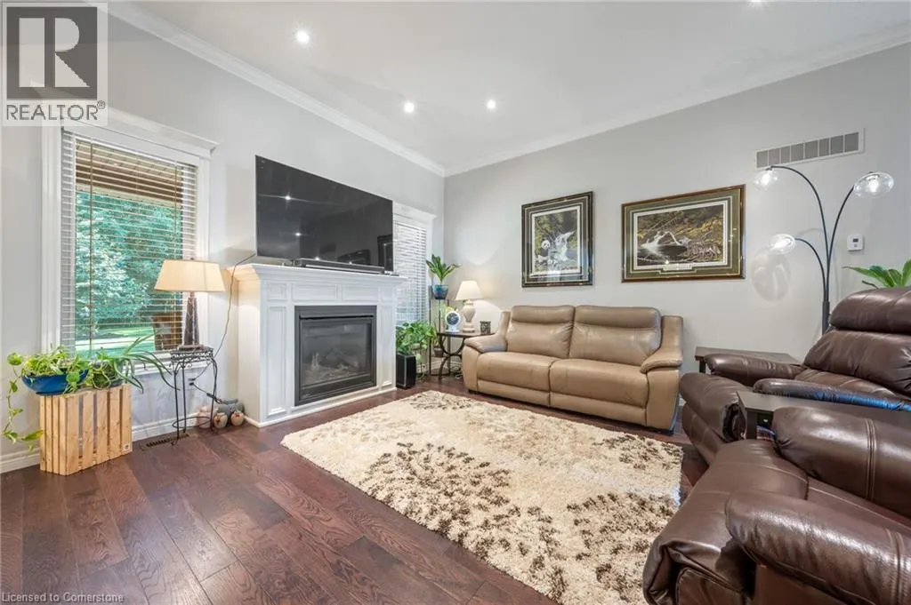 55 ALLANDALE Crescent