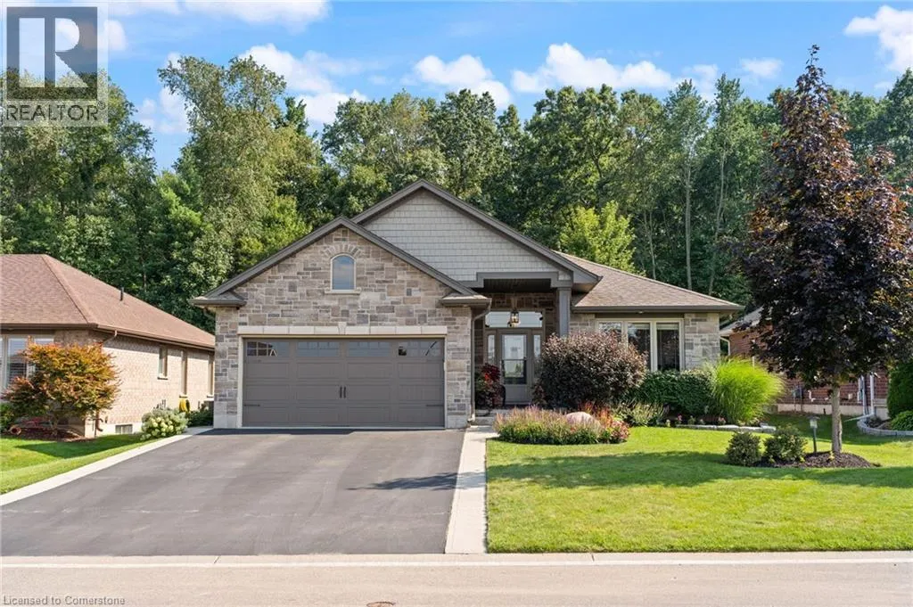 55 ALLANDALE Crescent