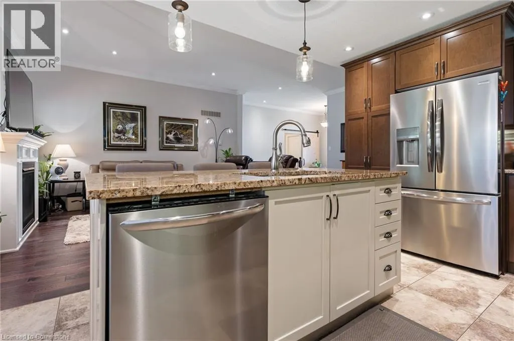 55 ALLANDALE Crescent