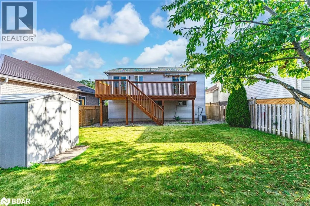 261 MAPLETON Avenue