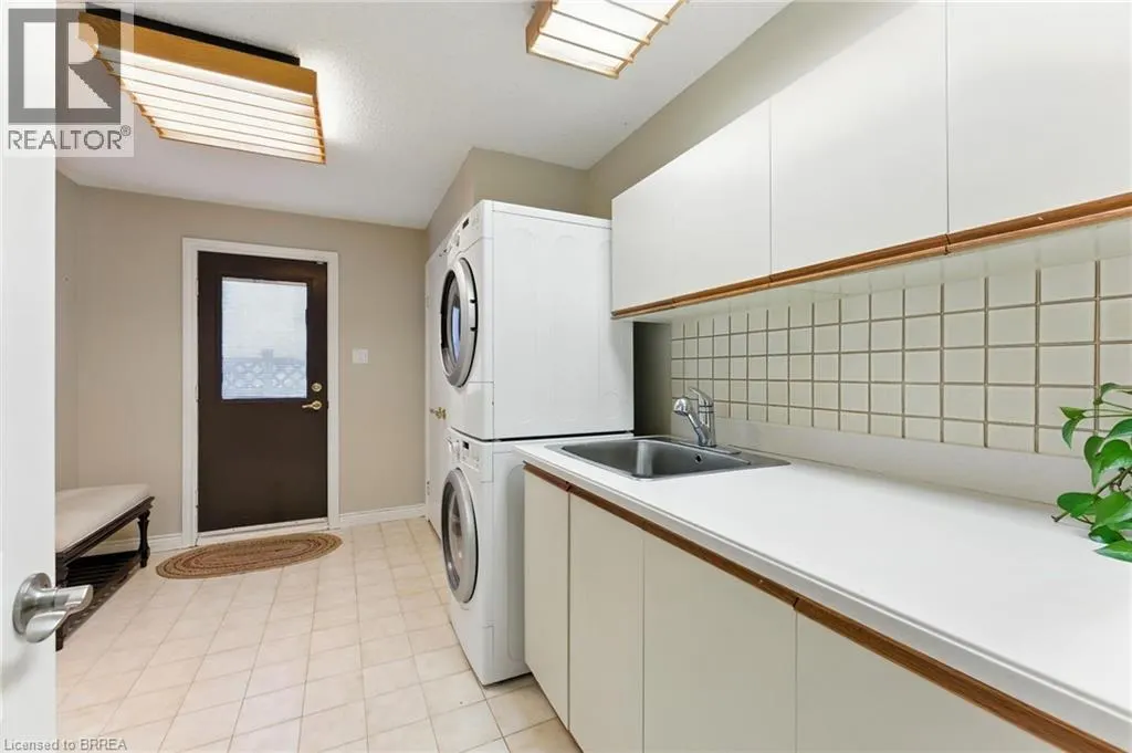 91 ABBEY Close