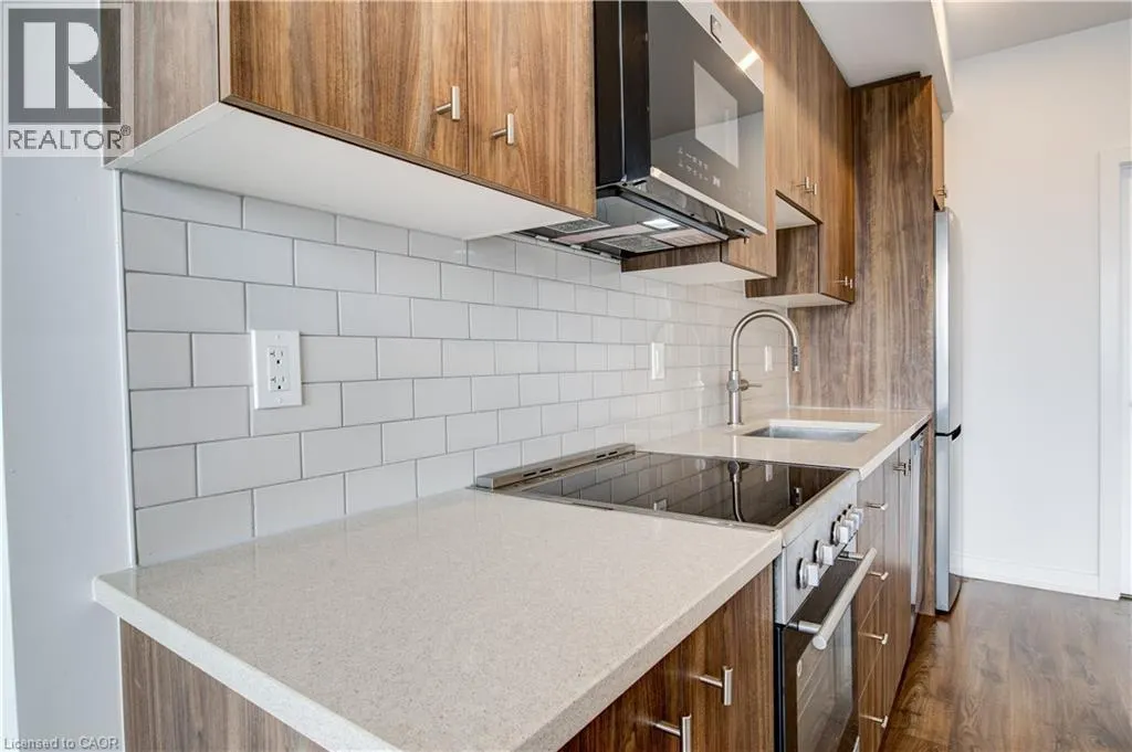15 WELLINGTON Street S Unit# 2214, #2214